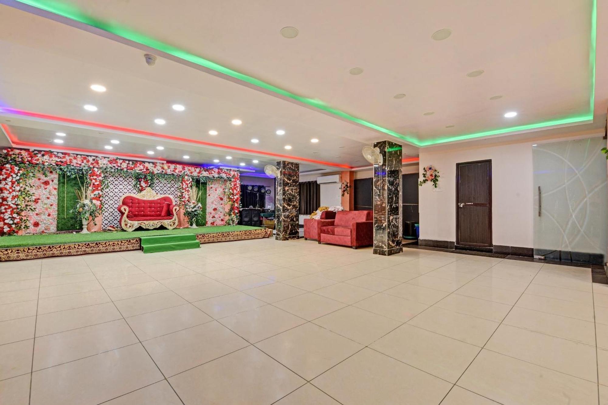 Hotel O Sri Jagarnath Banquet & Hotel Ranchi Exterior foto